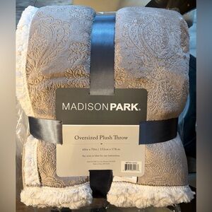 Madison Park Elegant Gray Plush Throw